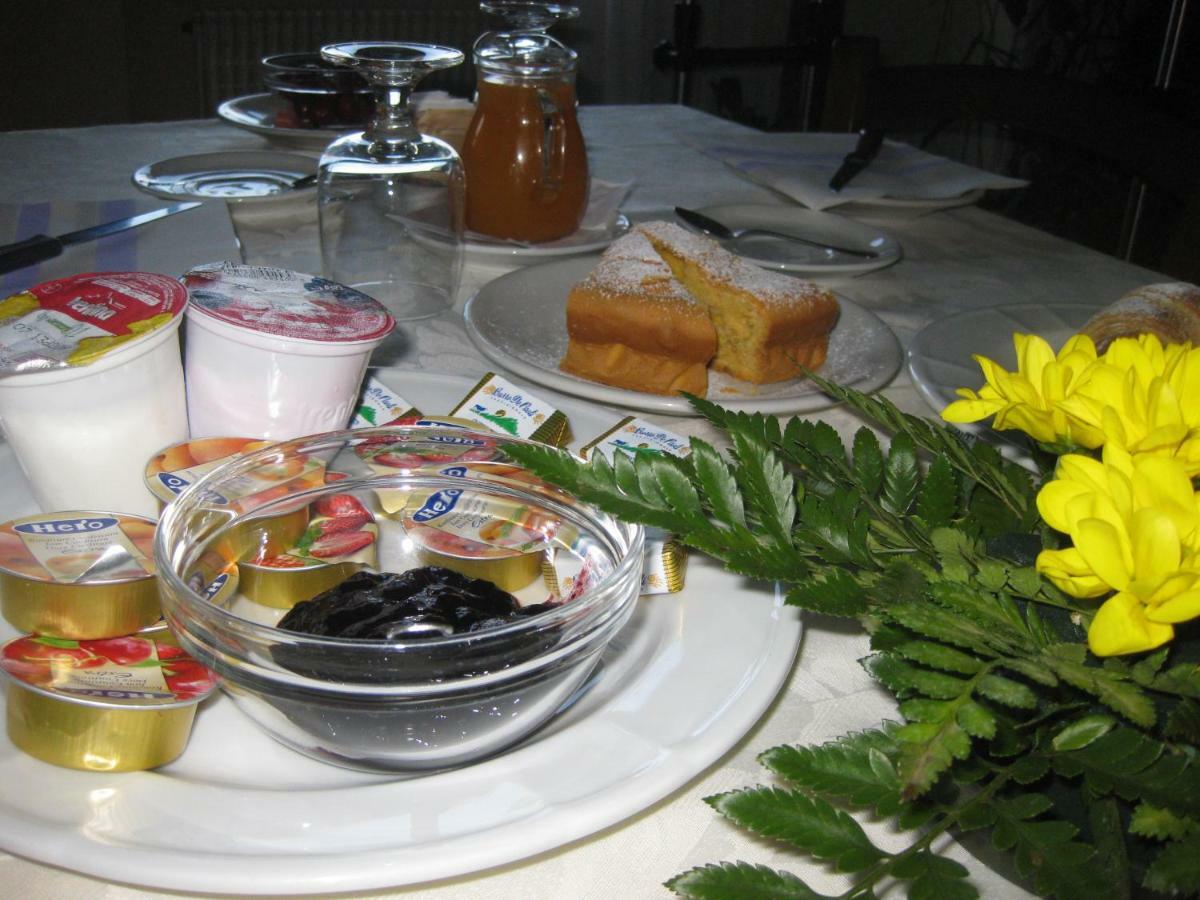 Locanda "Alla Rosa" Lusiana Extérieur photo