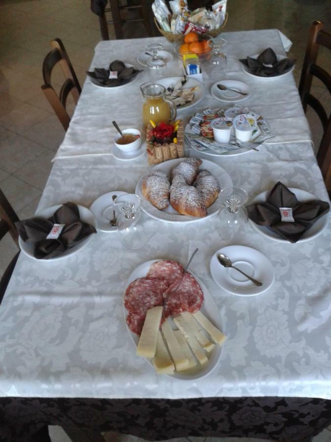 Locanda "Alla Rosa" Lusiana Extérieur photo