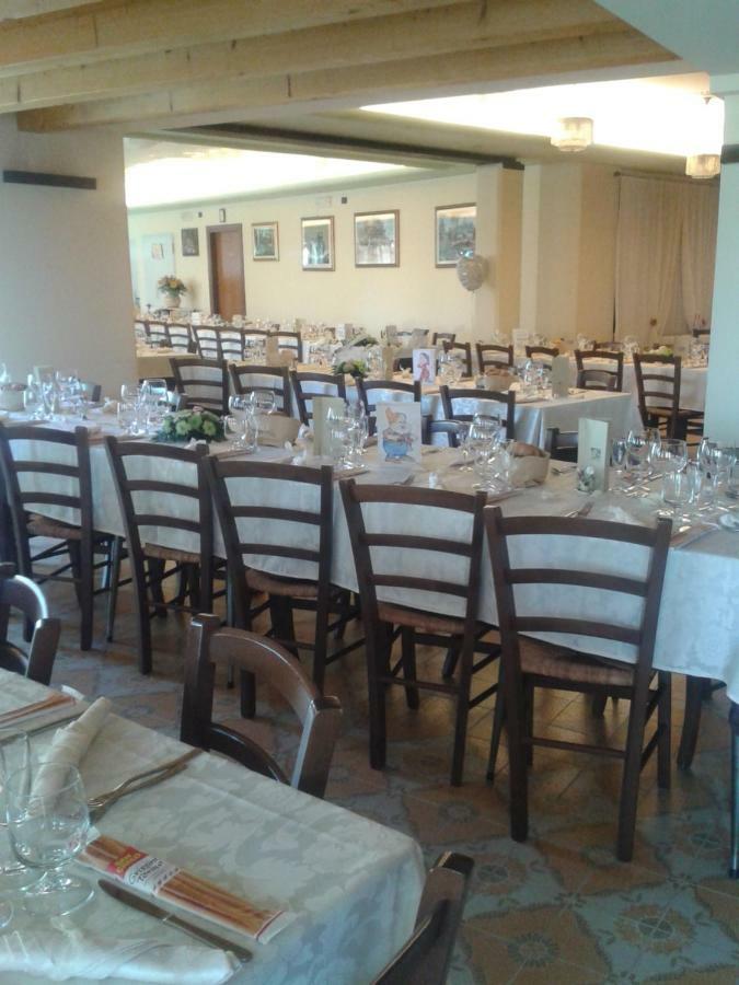 Locanda "Alla Rosa" Lusiana Extérieur photo